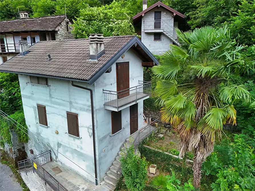 Immagine 11 di Casa indipendente in vendita  in via  domodossola 57 a Beura-Cardezza