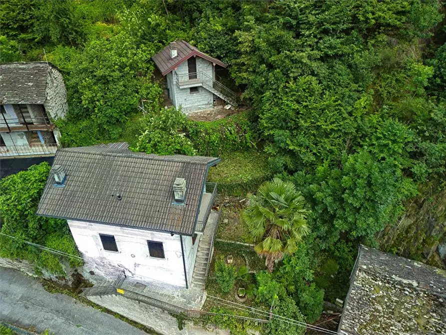 Immagine 33 di Casa indipendente in vendita  in via  domodossola 57 a Beura-Cardezza