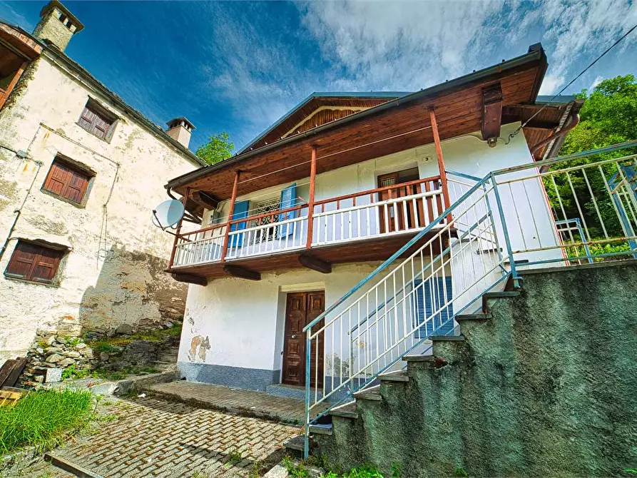 Immagine 1 di Baita in vendita  in LAVANALLO 2 a Trasquera