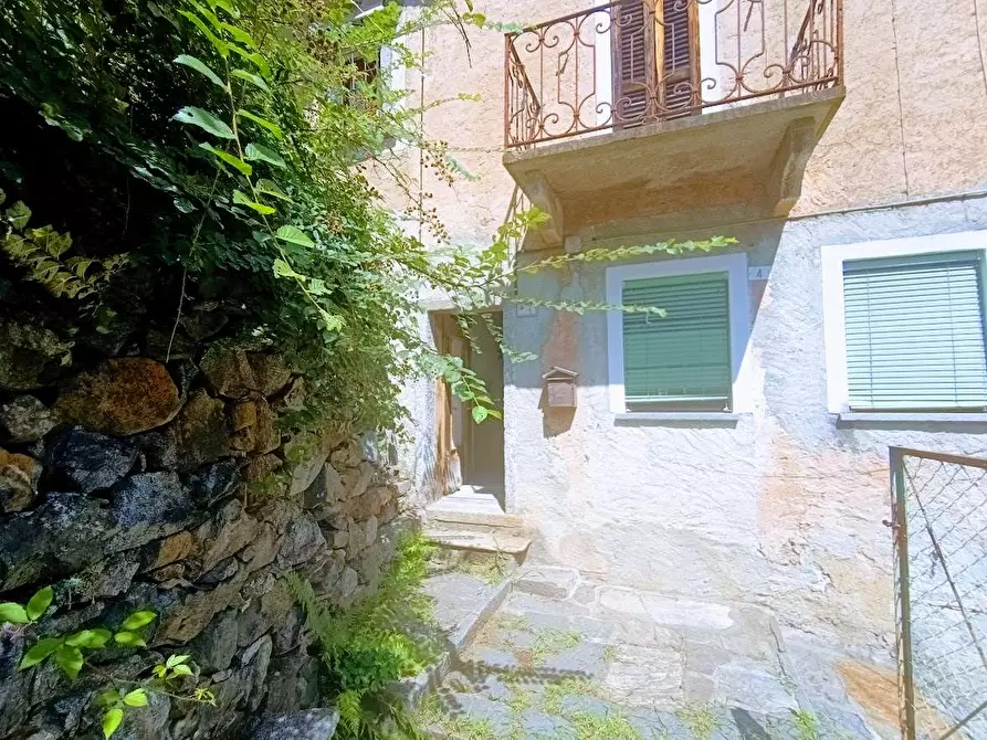 Immagine 16 di Casa indipendente in vendita  in finero a Malesco