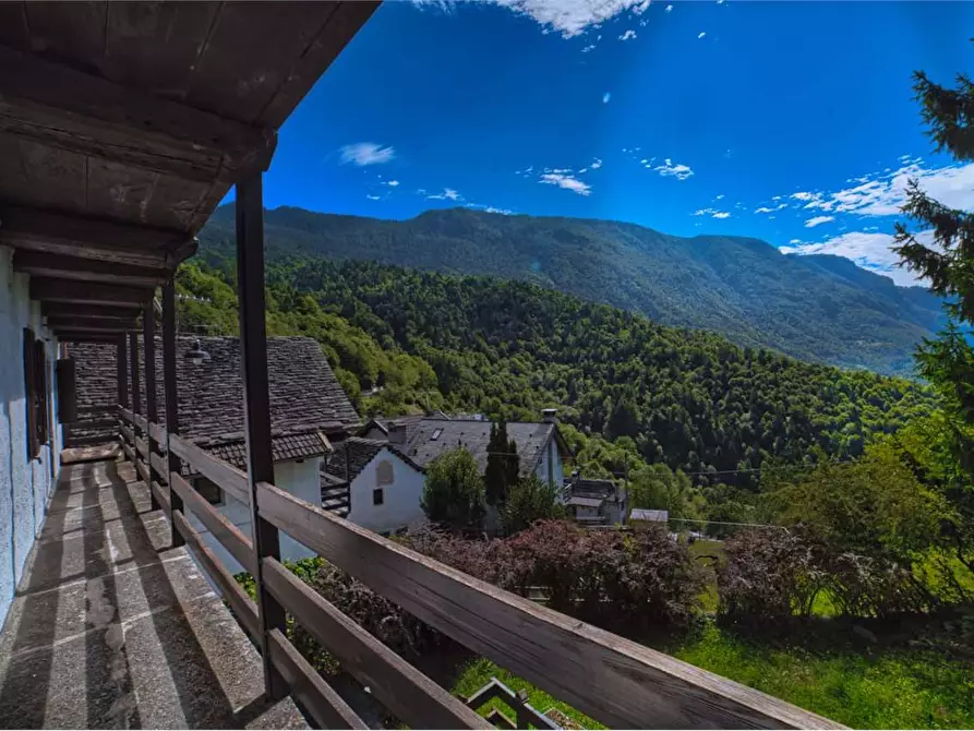 Immagine 2 di Casa indipendente in vendita  in COGGIA a Varzo