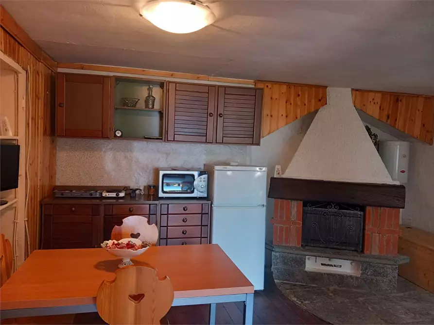 Immagine 5 di Casa indipendente in vendita  in LOC. PIAGGIO 33 a Varzo