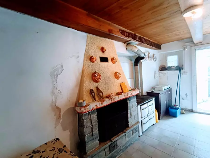 Immagine 46 di Baita in vendita  in MOULONE a Varzo