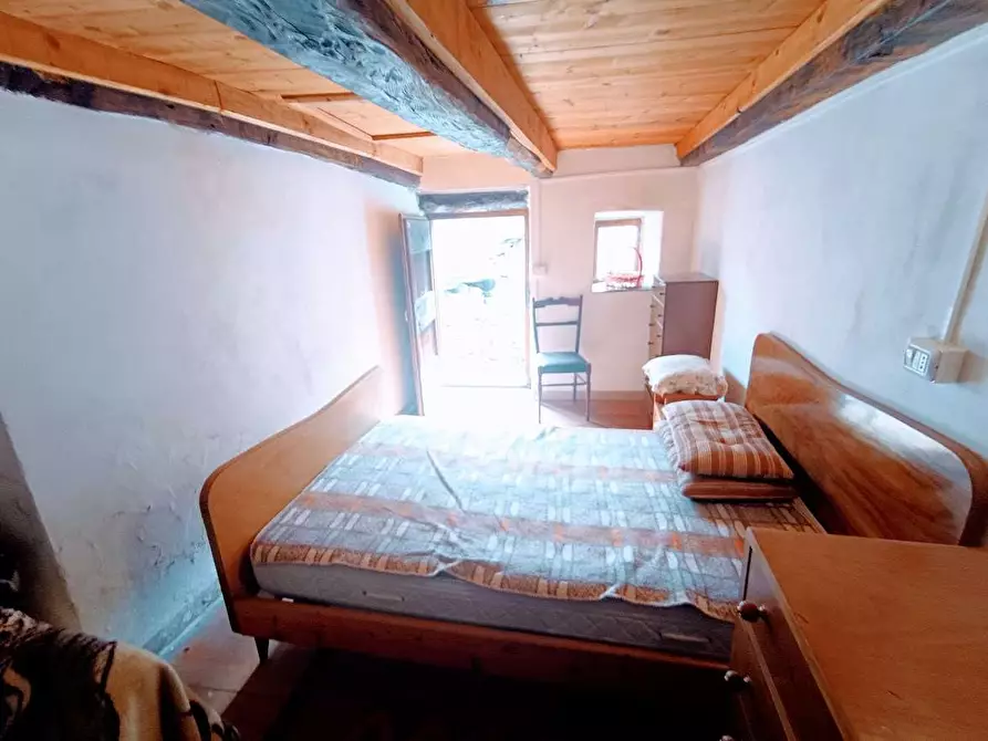 Immagine 23 di Baita in vendita  in MOULONE a Varzo