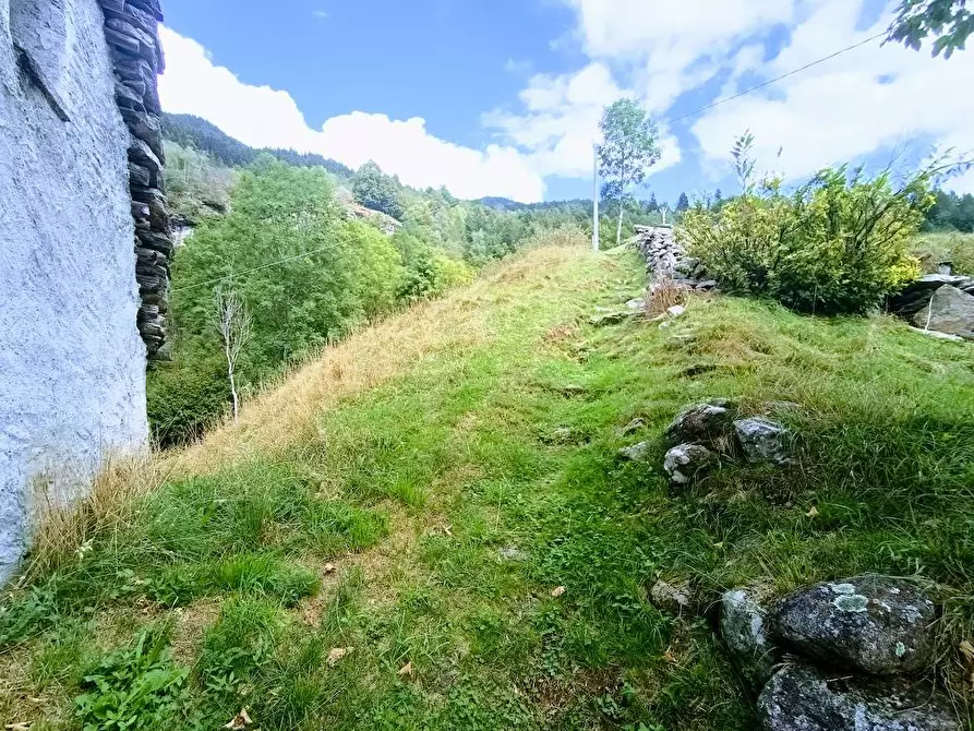 Immagine 50 di Baita in vendita  in MOULONE a Varzo