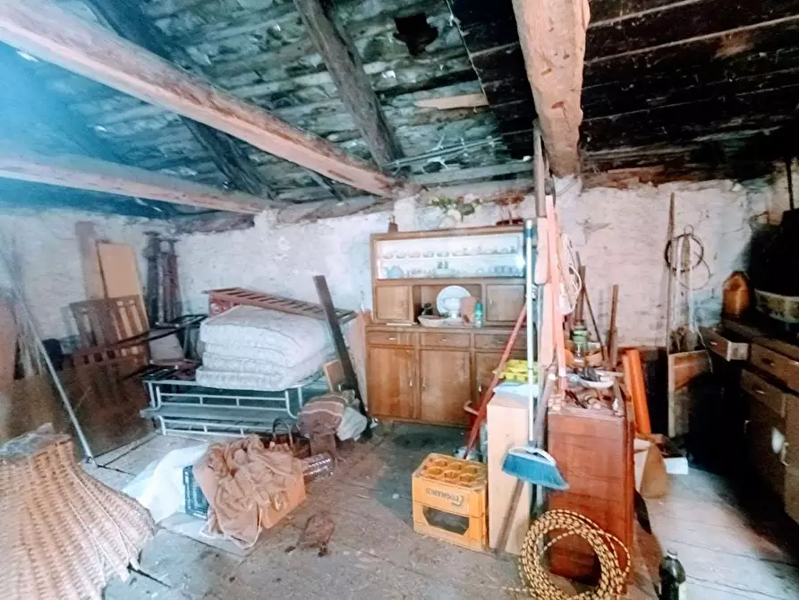 Immagine 31 di Baita in vendita  in MOULONE a Varzo