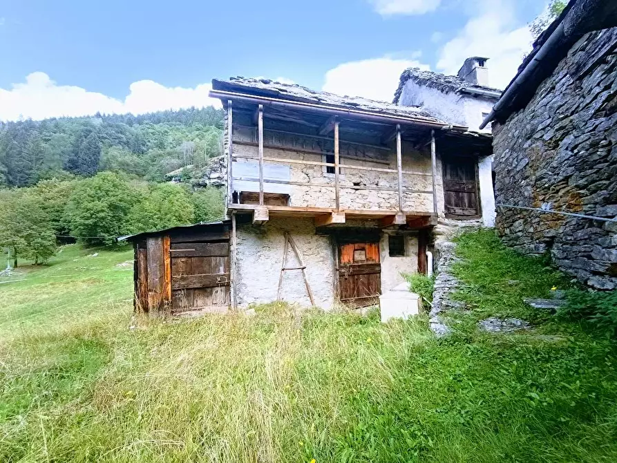 Immagine 5 di Baita in vendita  in MOULONE a Varzo