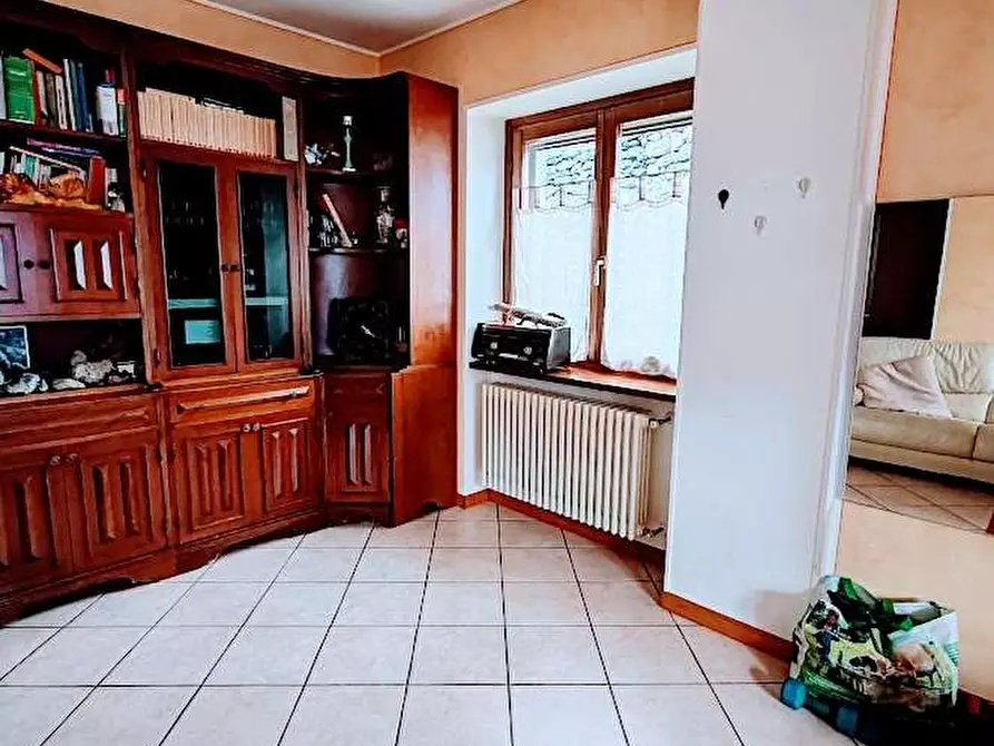 Immagine 11 di Villa in vendita  in CRESTA 9 a Masera