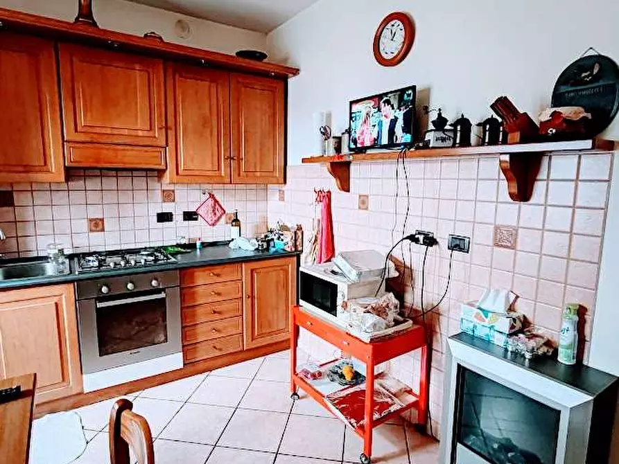 Immagine 13 di Villa in vendita  in CRESTA 9 a Masera