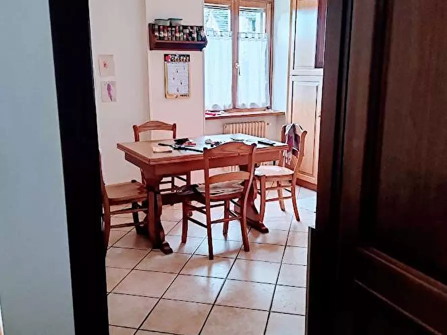 Immagine 18 di Villa in vendita  in CRESTA 9 a Masera