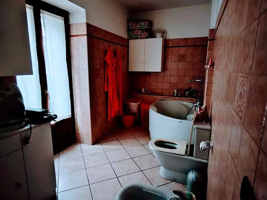 Immagine 24 di Villa in vendita  in CRESTA 9 a Masera