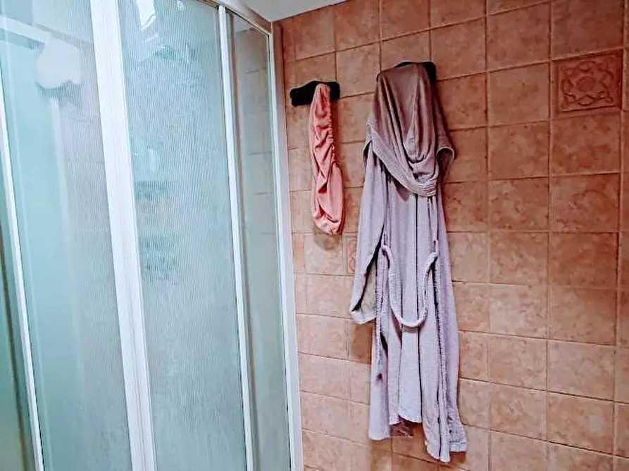 Immagine 37 di Villa in vendita  in CRESTA 9 a Masera