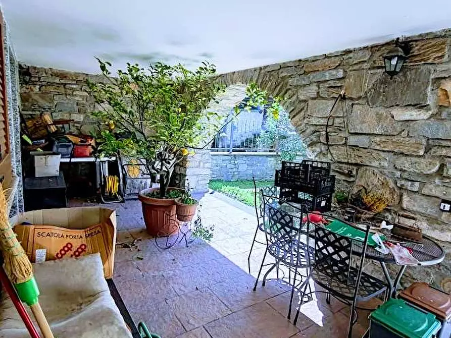 Immagine 50 di Villa in vendita  in CRESTA 9 a Masera