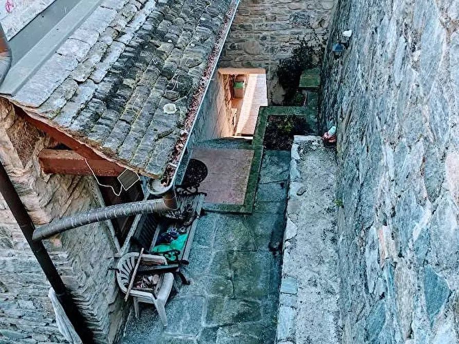 Immagine 72 di Villa in vendita  in CRESTA 9 a Masera