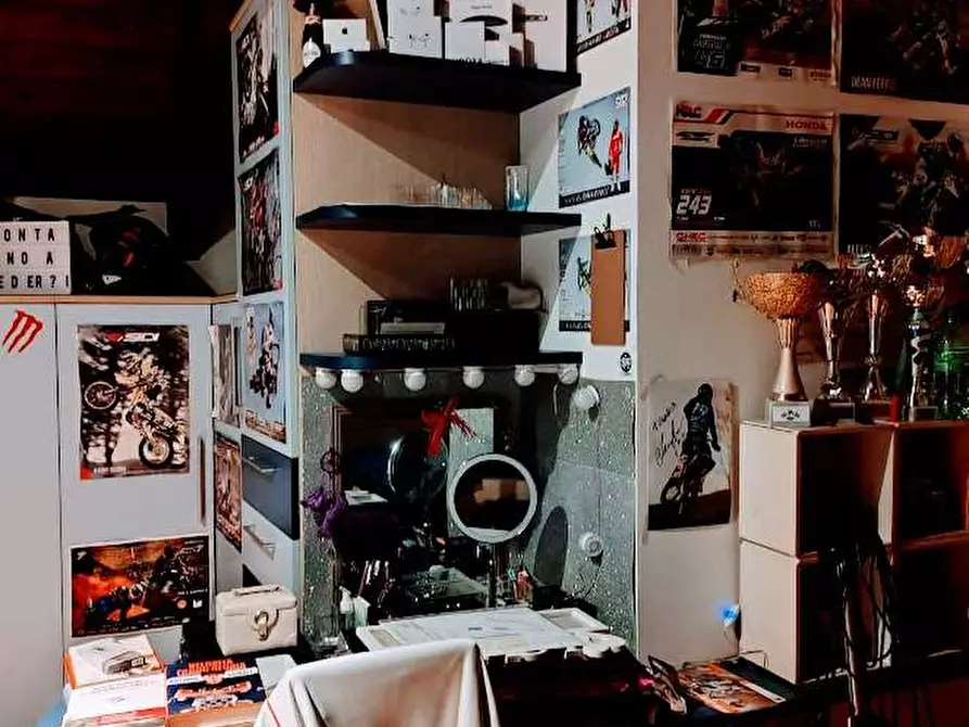 Immagine 82 di Villa in vendita  in CRESTA 9 a Masera