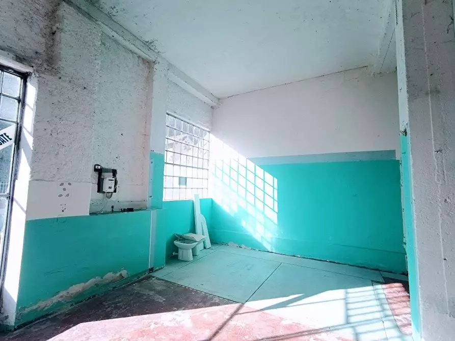 Immagine 7 di Negozio in vendita  in bianchi novello 65 a Villadossola