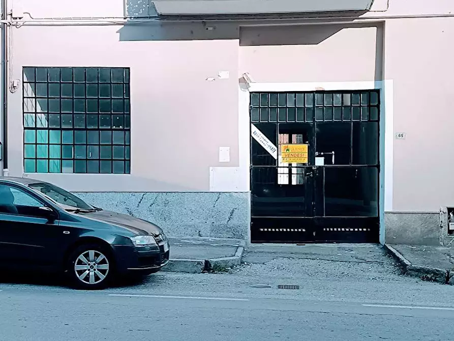 Immagine 5 di Negozio in vendita  in bianchi novello 65 a Villadossola