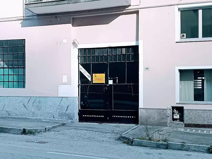 Immagine 2 di Negozio in vendita  in bianchi novello 65 a Villadossola