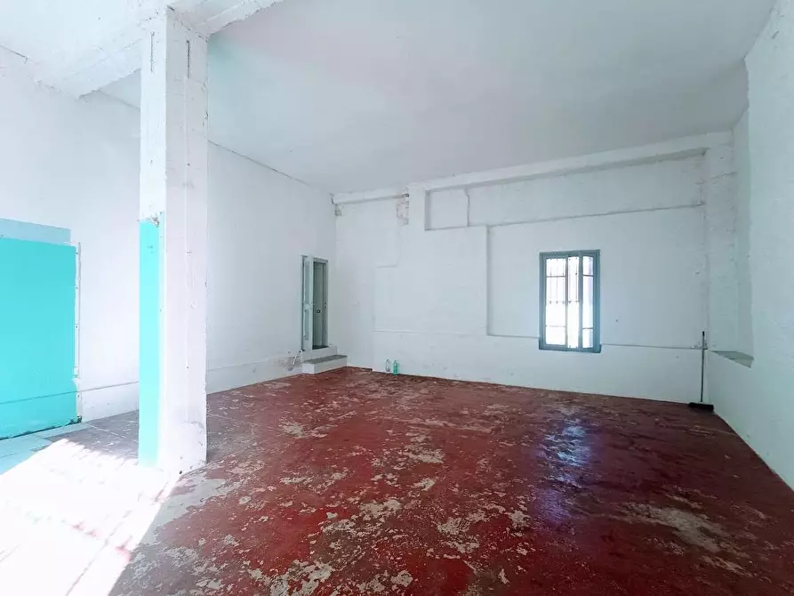 Immagine 25 di Negozio in vendita  in bianchi novello 65 a Villadossola