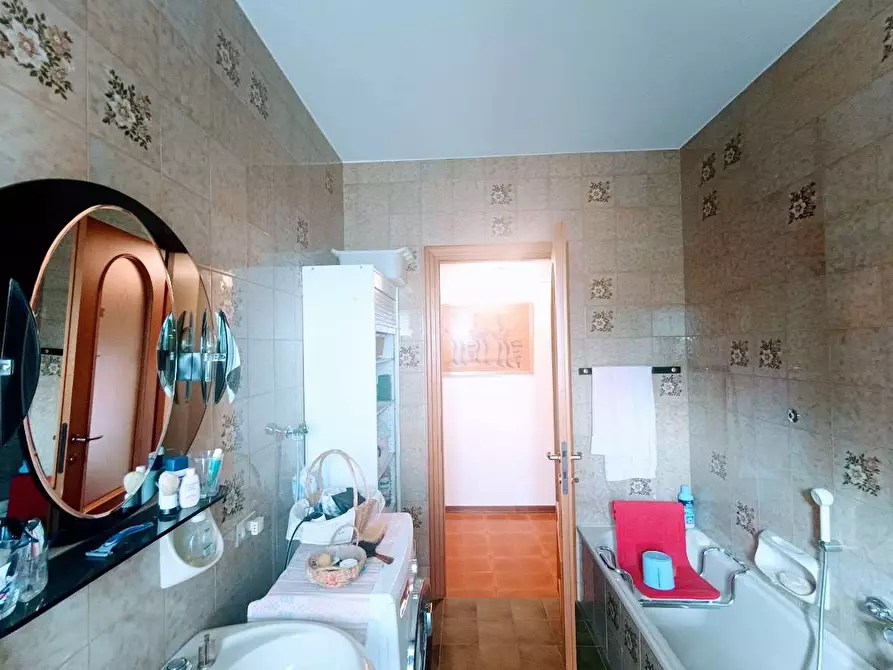 Immagine 29 di Appartamento in vendita  in Piazza Attilio Bagnolini 13 a Villadossola