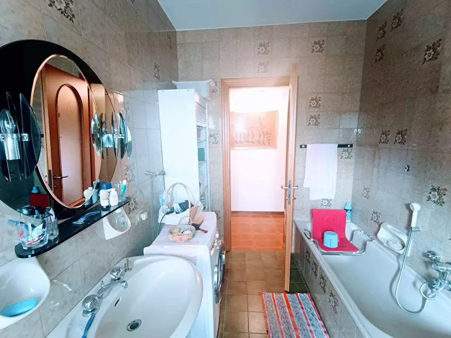 Immagine 30 di Appartamento in vendita  in Piazza Attilio Bagnolini 13 a Villadossola