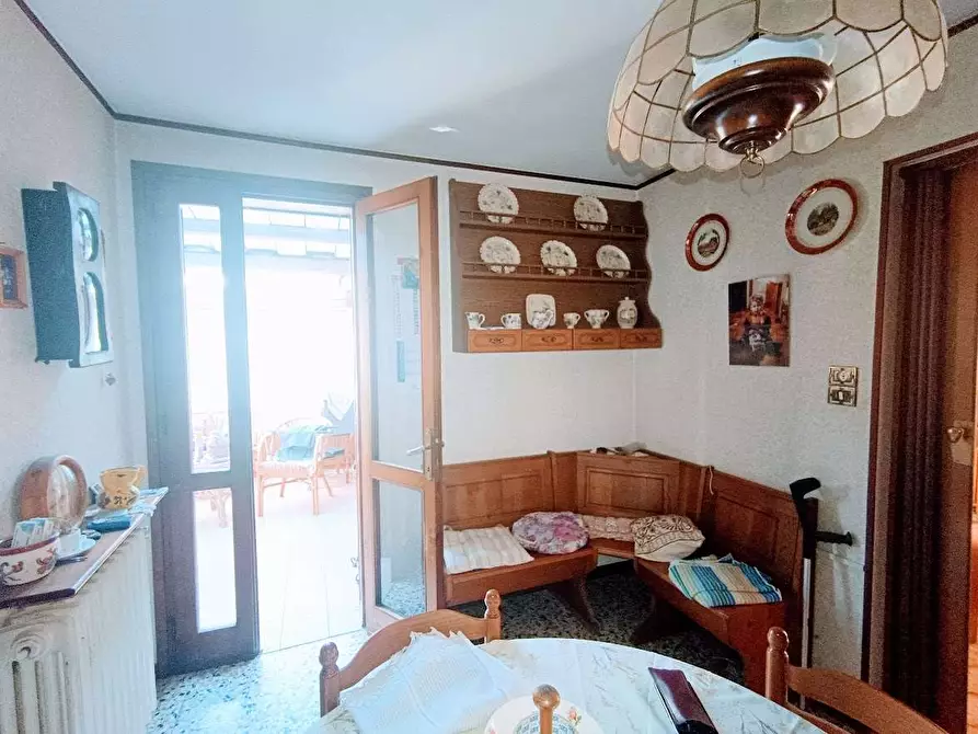 Immagine 15 di Porzione di casa in vendita  in centrale a Vogogna