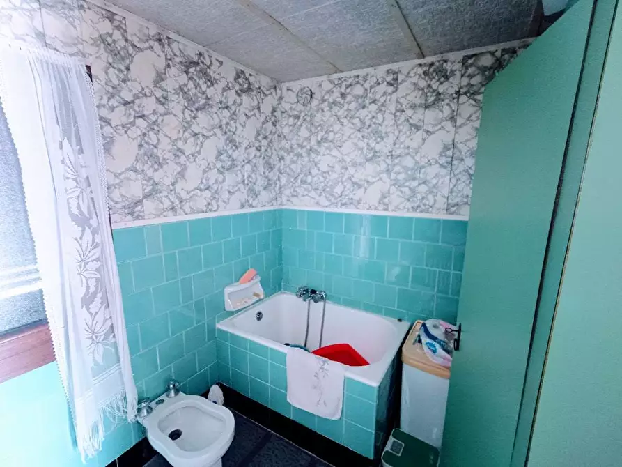 Immagine 33 di Porzione di casa in vendita  in centrale a Vogogna