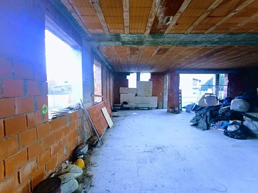 Immagine 18 di Villa in vendita  in UBERTO GIROLA N5 a Domodossola