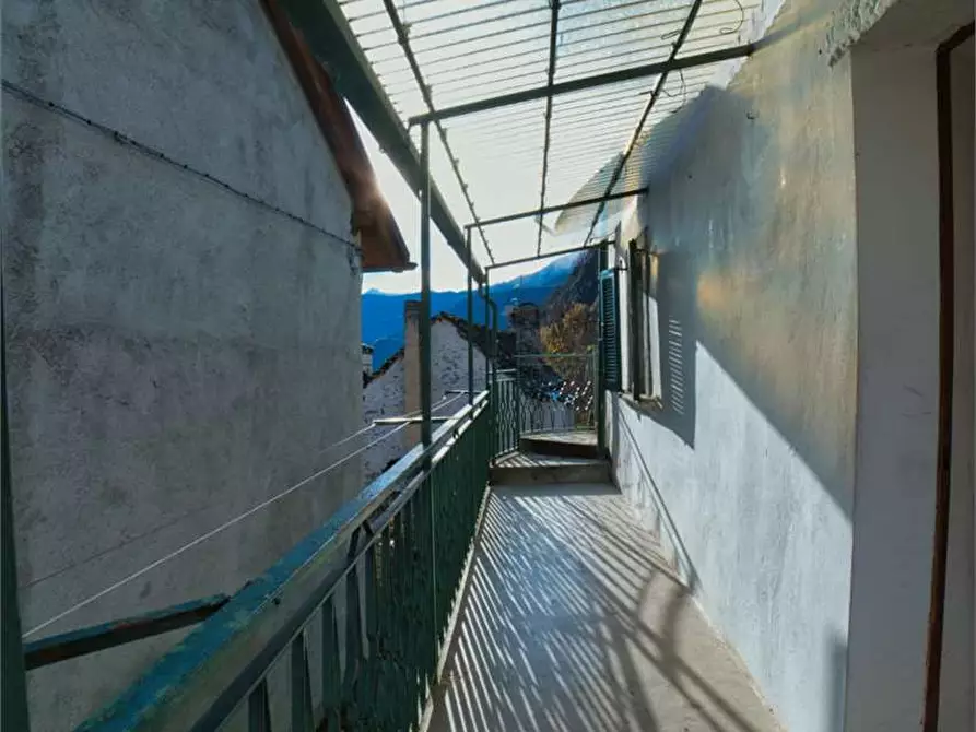 Immagine 47 di Porzione di casa in vendita  in albogno 21 a Premia