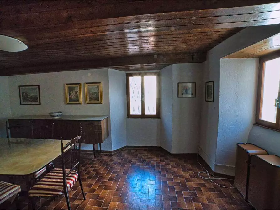 Immagine 18 di Porzione di casa in vendita  in albogno 21 a Premia