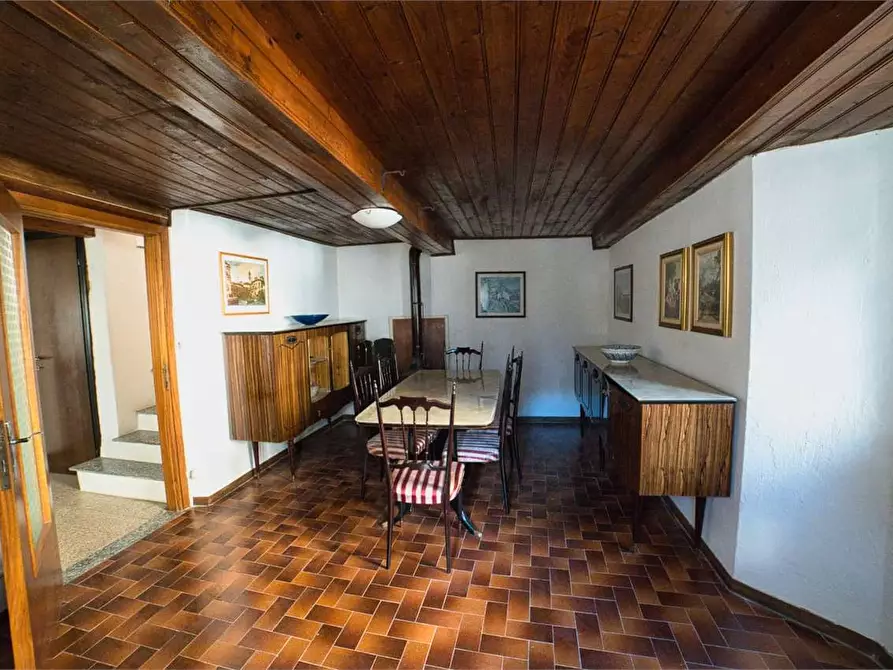 Immagine 19 di Porzione di casa in vendita  in albogno 21 a Premia
