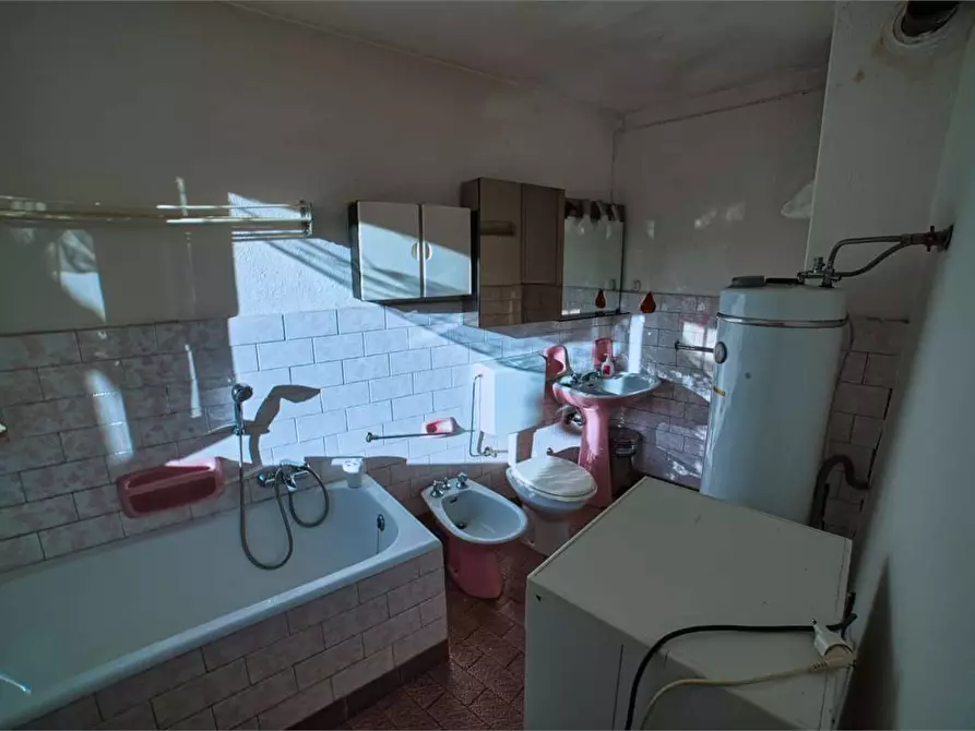 Immagine 36 di Porzione di casa in vendita  in albogno 21 a Premia