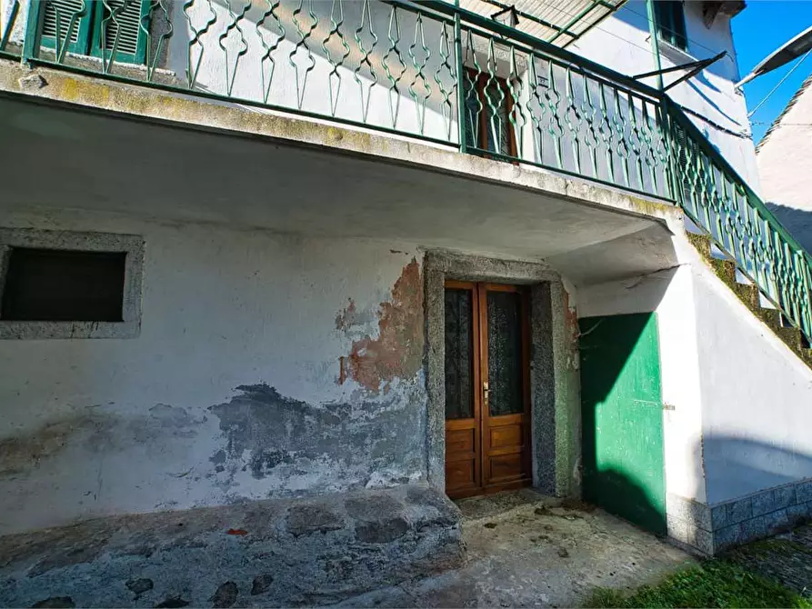 Immagine 51 di Porzione di casa in vendita  in albogno 21 a Premia