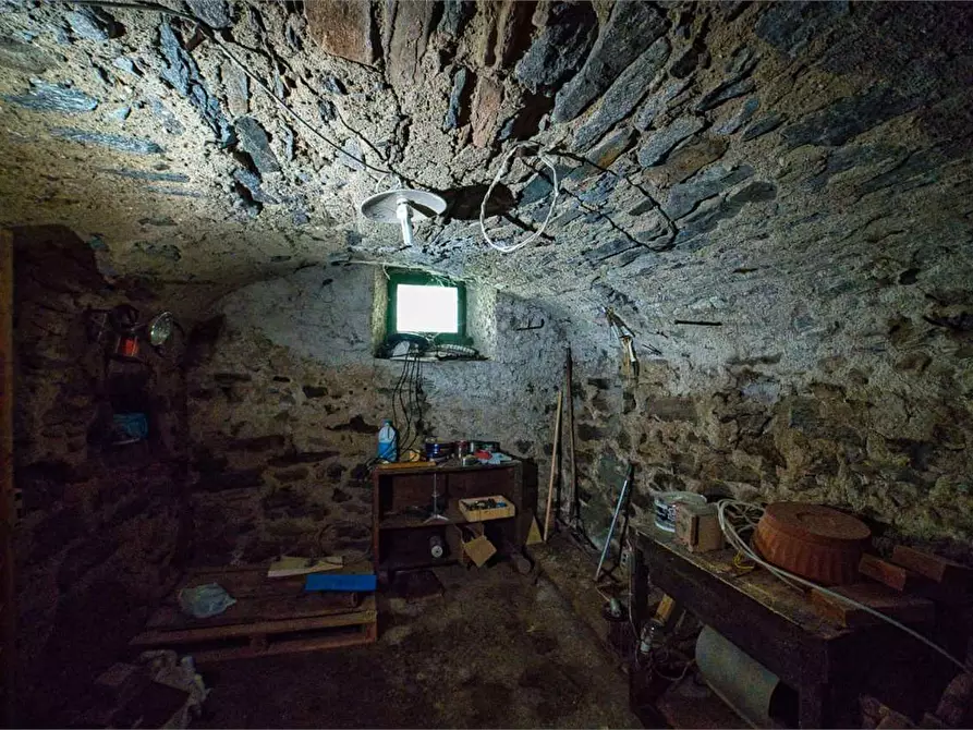 Immagine 43 di Porzione di casa in vendita  in albogno 21 a Premia