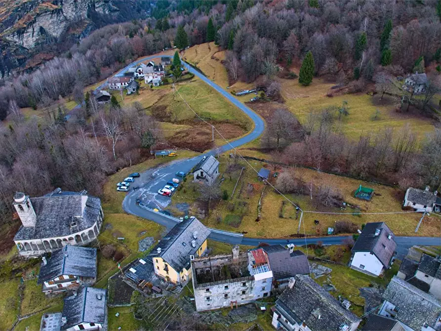 Immagine 1 di Rustico / casale in vendita  in piazza chiesa a Premia