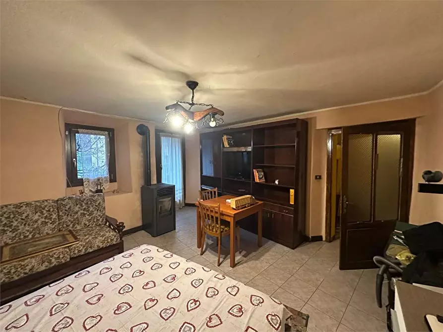 Immagine 7 di Casa indipendente in vendita  in CANTONE  14 a Pallanzeno