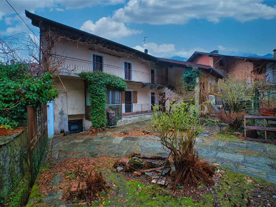 Immagine 4 di Casa indipendente in vendita  in megolo a Pieve Vergonte