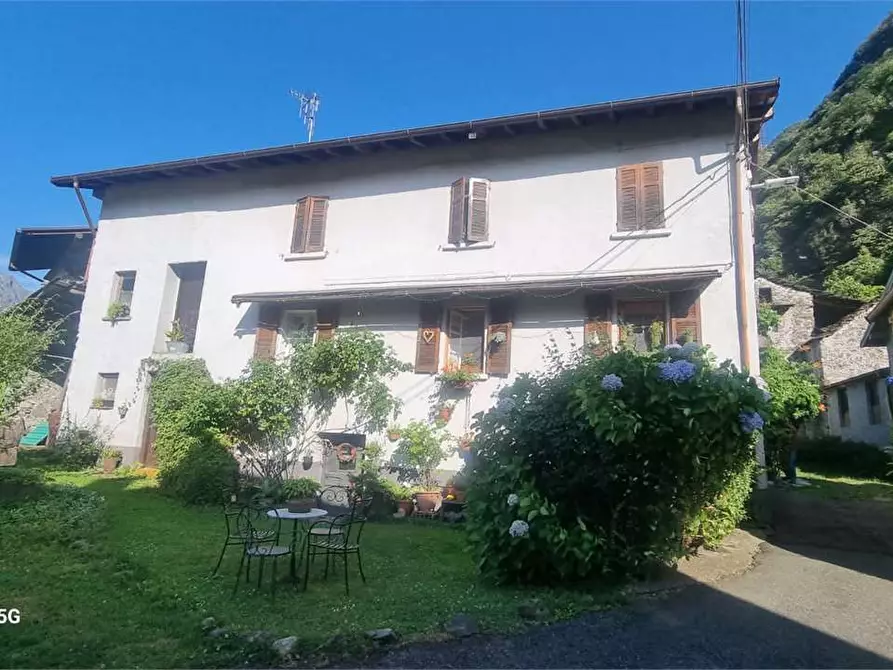 Immagine 9 di Casa indipendente in vendita  in megolo a Pieve Vergonte