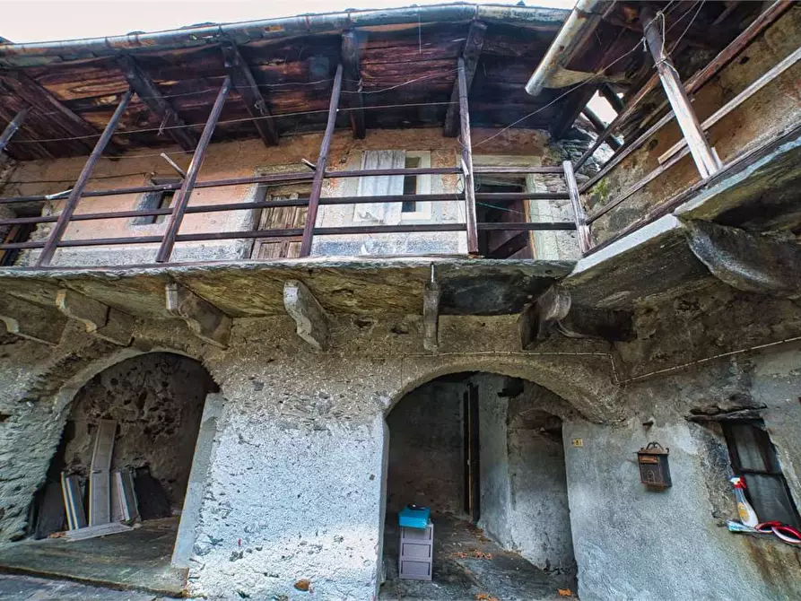 Immagine 3 di Rustico / casale in vendita  in PROFESSORE GIUSEPPE CUZZI  4 a Premosello-Chiovenda