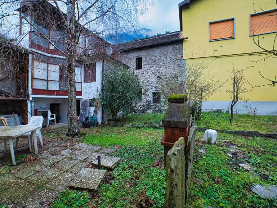 Immagine 13 di Rustico / casale in vendita  in PROFESSORE GIUSEPPE CUZZI  4 a Premosello-Chiovenda