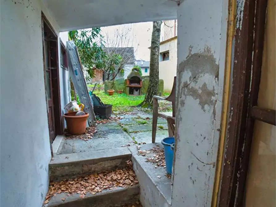 Immagine 28 di Rustico / casale in vendita  in PROFESSORE GIUSEPPE CUZZI  4 a Premosello-Chiovenda