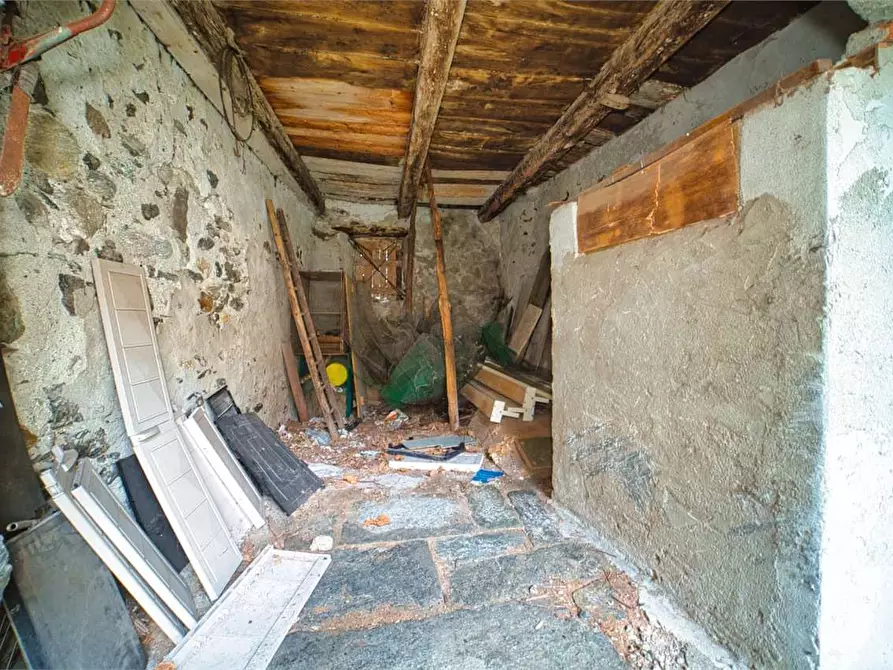 Immagine 35 di Rustico / casale in vendita  in PROFESSORE GIUSEPPE CUZZI  4 a Premosello-Chiovenda
