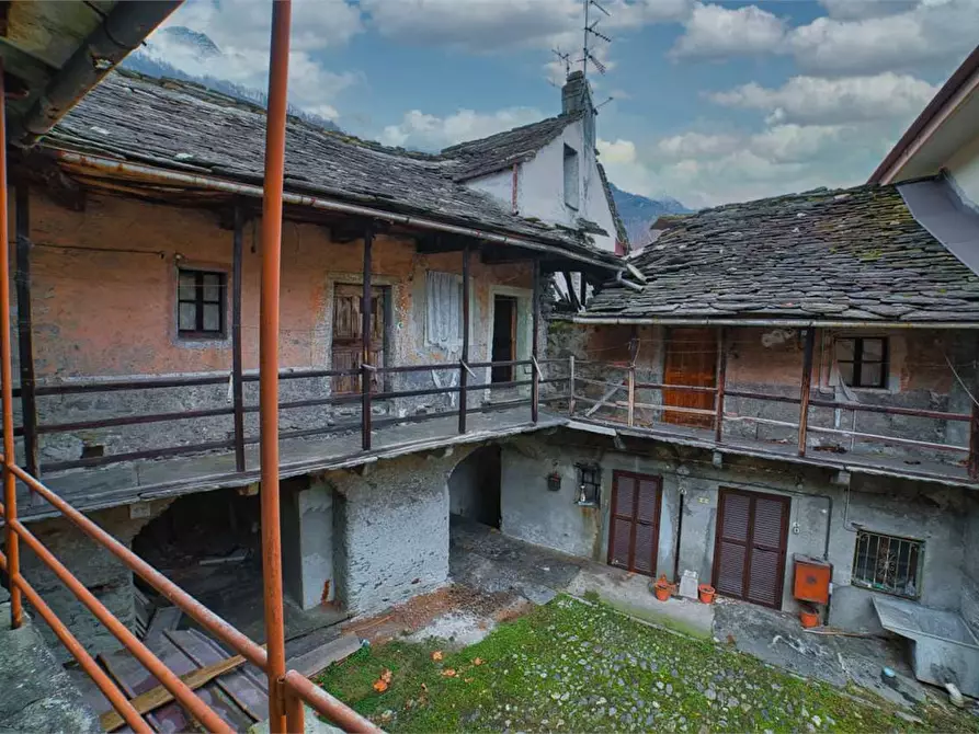 Immagine 40 di Rustico / casale in vendita  in PROFESSORE GIUSEPPE CUZZI  4 a Premosello-Chiovenda