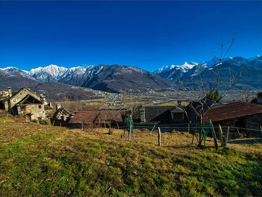Immagine 33 di Rustico / casale in vendita  in preglia a Crevoladossola