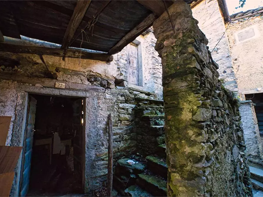 Immagine 13 di Rustico / casale in vendita  in preglia a Crevoladossola