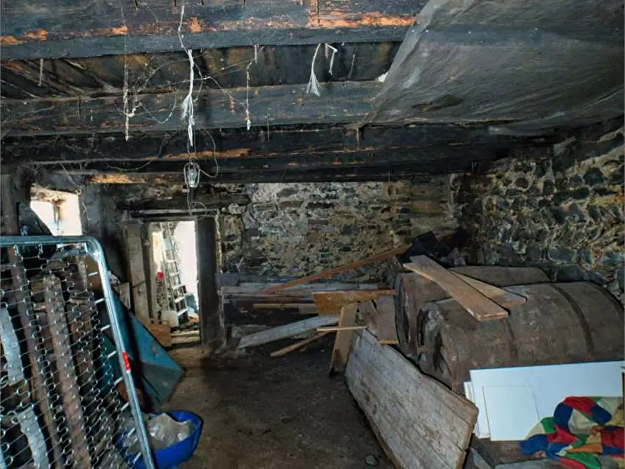 Immagine 12 di Rustico / casale in vendita  in preglia a Crevoladossola