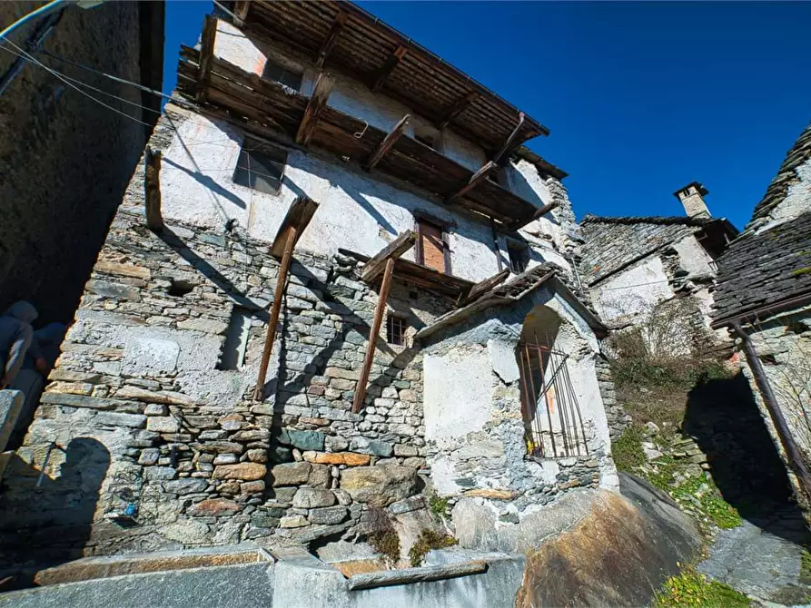 Immagine 8 di Rustico / casale in vendita  in preglia a Crevoladossola