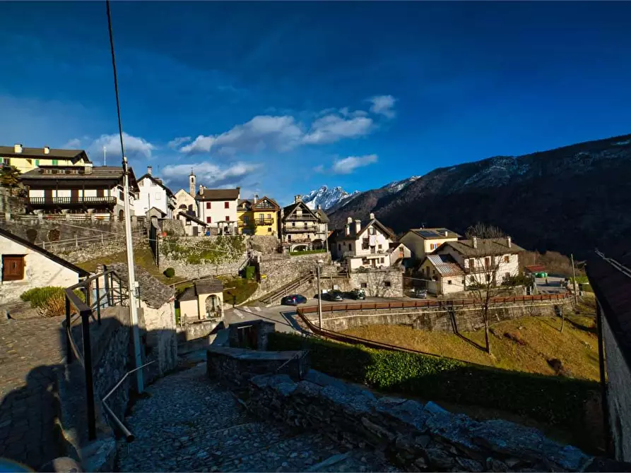 Immagine 45 di Casa indipendente in vendita  in pido a Villette