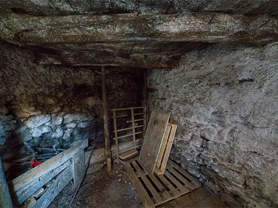 Immagine 35 di Casa indipendente in vendita  in pido a Villette