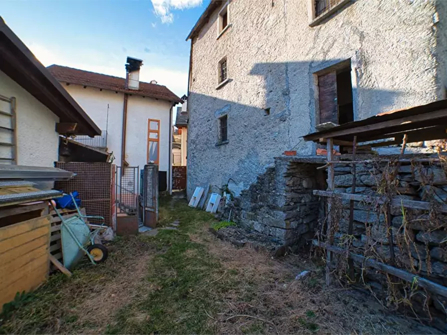 Immagine 8 di Casa indipendente in vendita  in pido a Villette